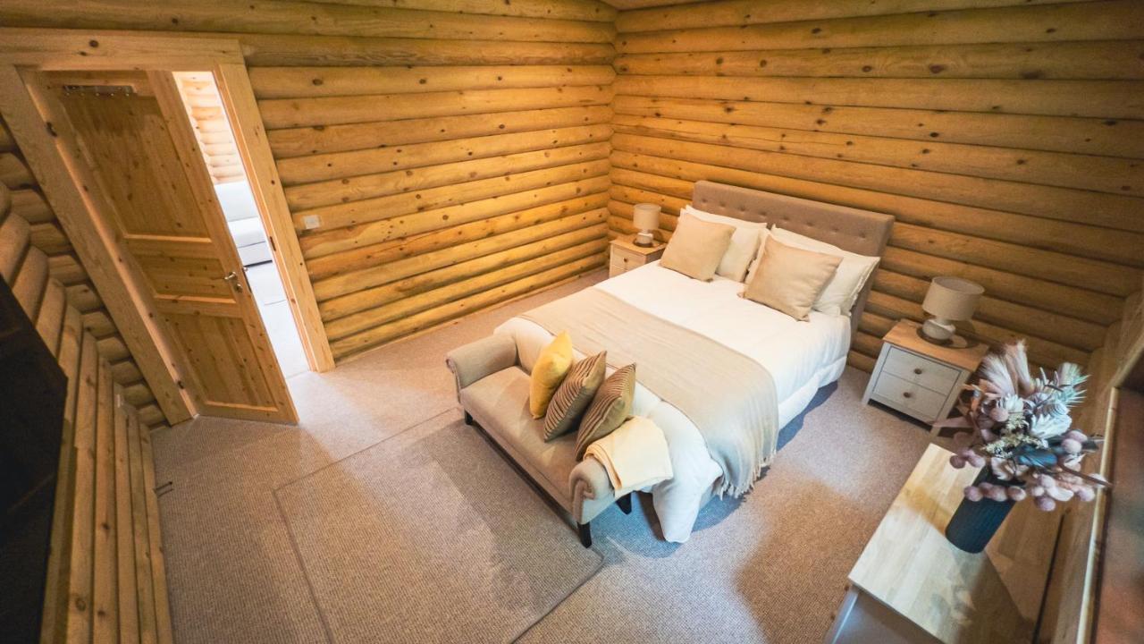 Aspen Lodge, Amazing New Log Cabin With Hot Tub - Sleeps 6 - Felmoor Park Морпет Экстерьер фото