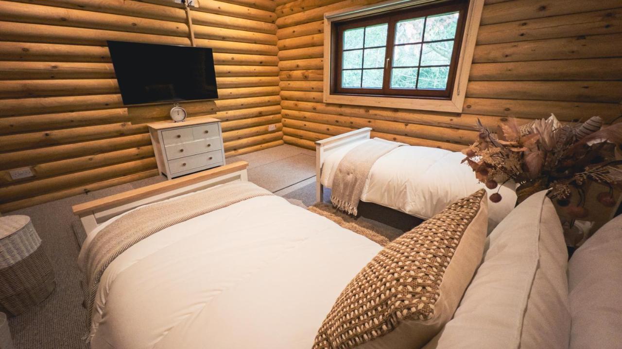 Aspen Lodge, Amazing New Log Cabin With Hot Tub - Sleeps 6 - Felmoor Park Морпет Экстерьер фото